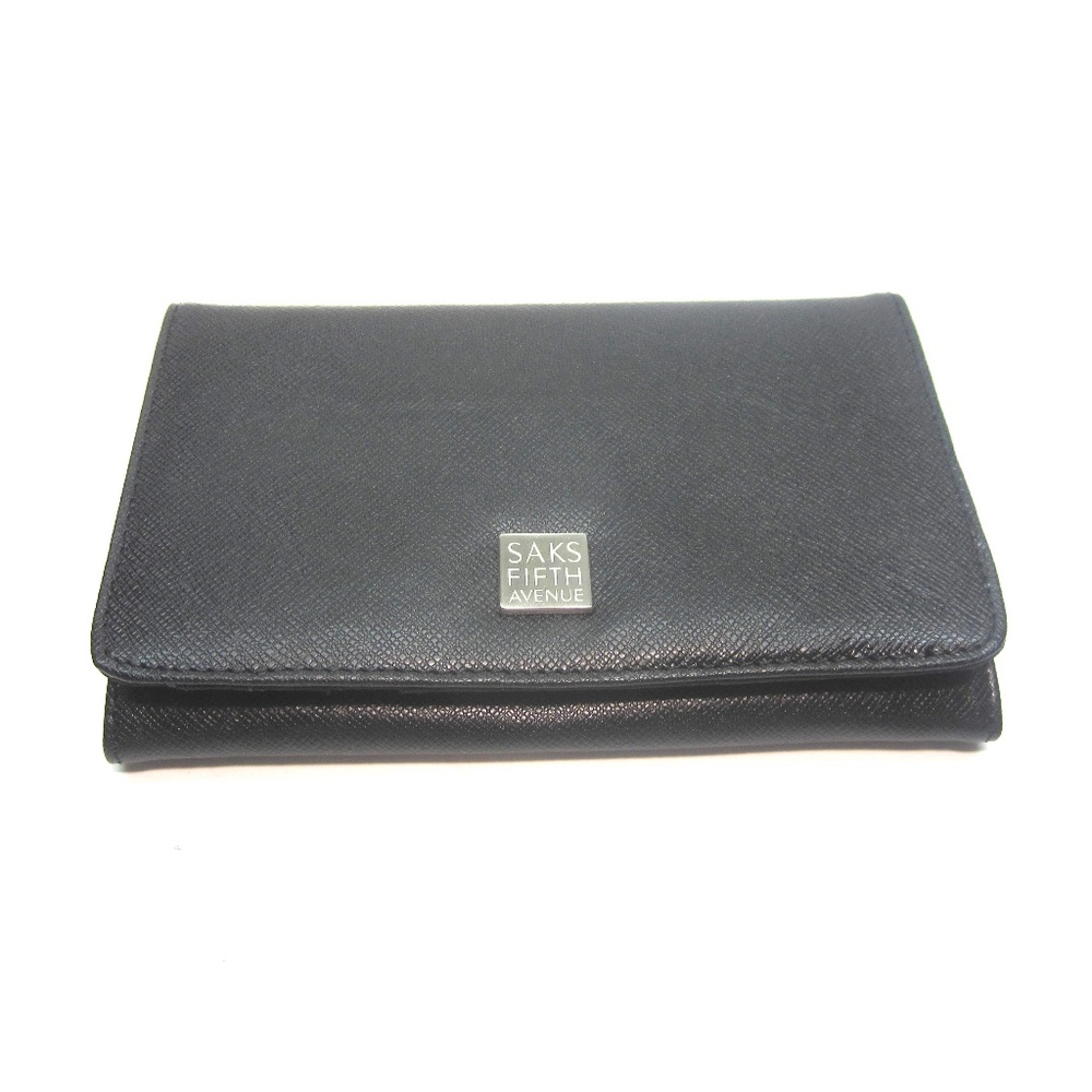Saks Fifth Avenue black womens wallet card holder